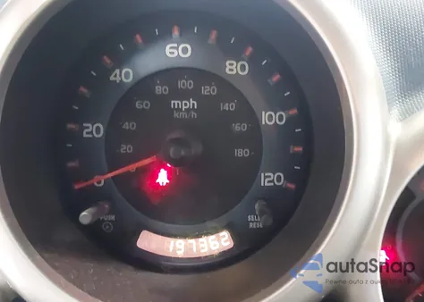 2004 Honda Element Ex z USA, uszkodzony, nr VIN 5J6YH28624L012973